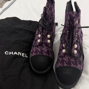 Chanel Black and Purple Lace-Up Tweed Boots